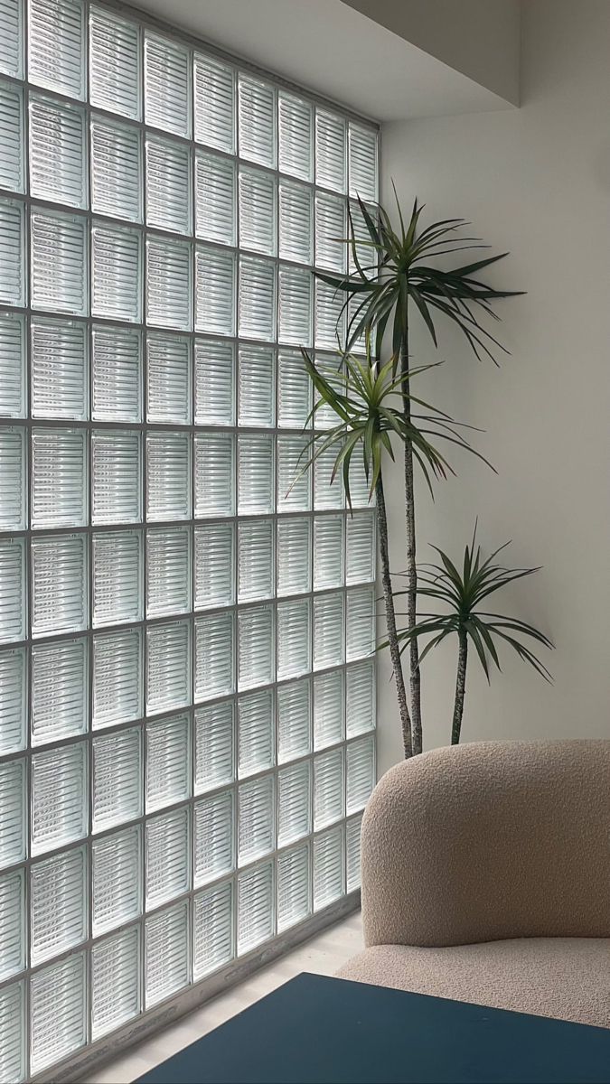 همه‌چیز درباره بلوک شیشه‌ای: کاربردها، مزایا و نکات مهم