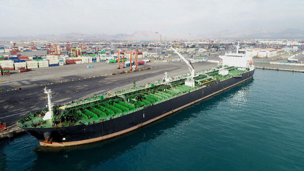 رکورد تخلیه یک کشتی کالای اساسی در بنادر ایران شکسته شد